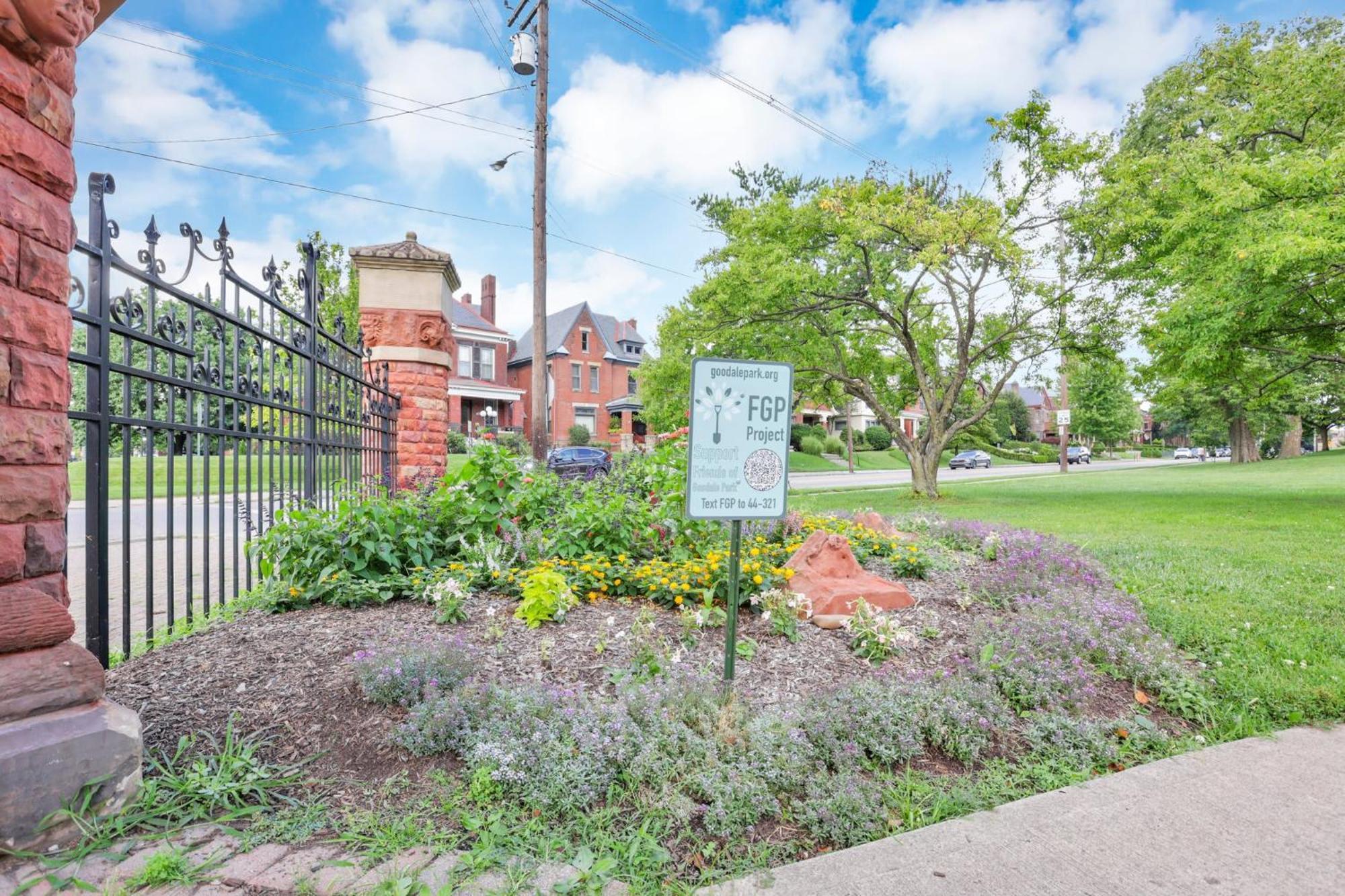 Apartment Housepitality - The Short North Sanctuary